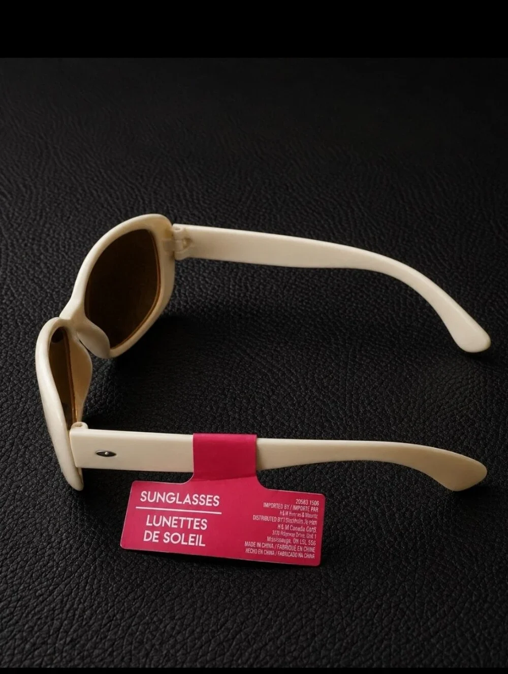 Cream Color Fashion Sunglasses Palm Springs Cancun Bahamas Vacation NEW RETRO